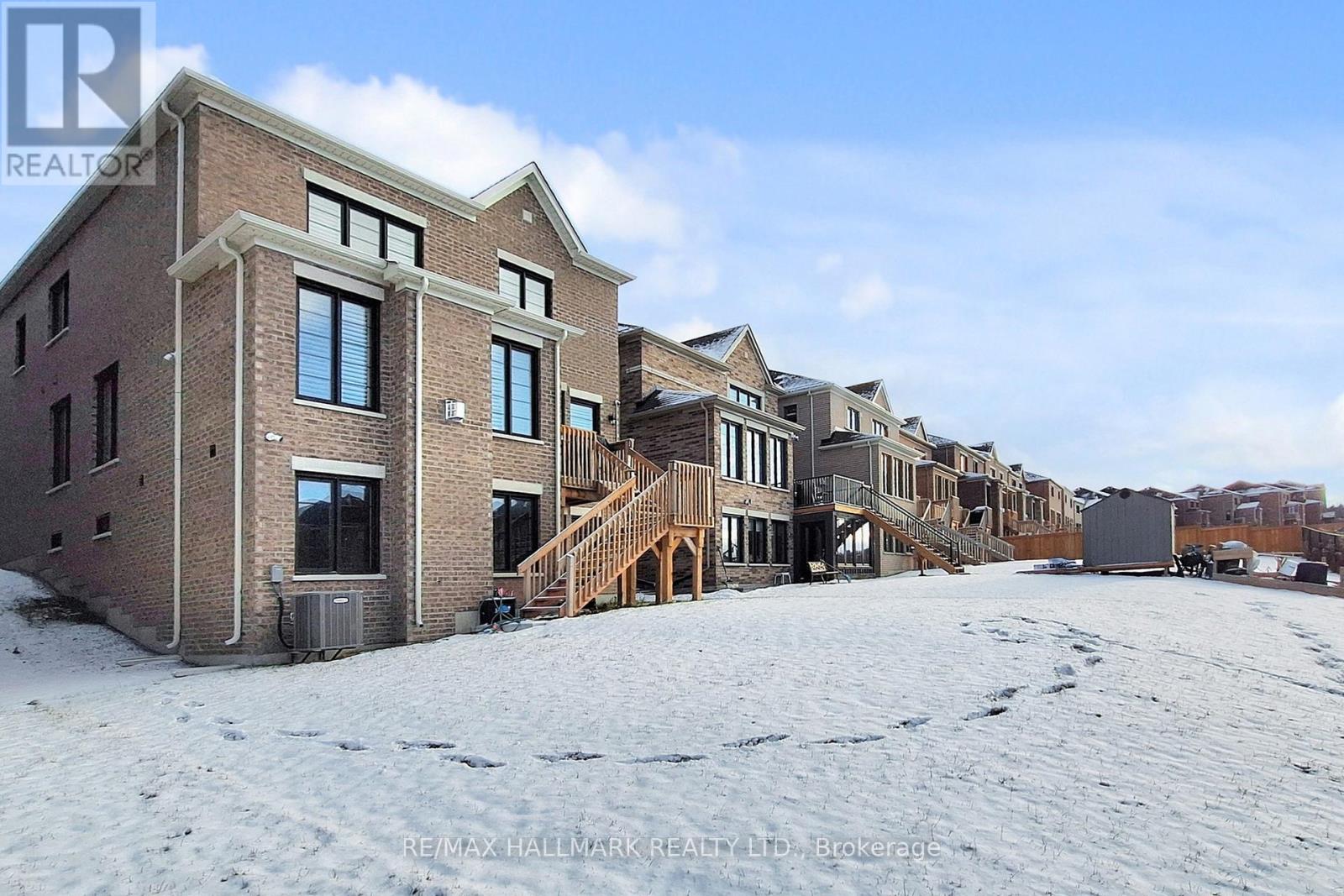 42 Meadow Vista Crescent, East Gwillimbury, Ontario  L9N 0T4 - Photo 44 - N12695952