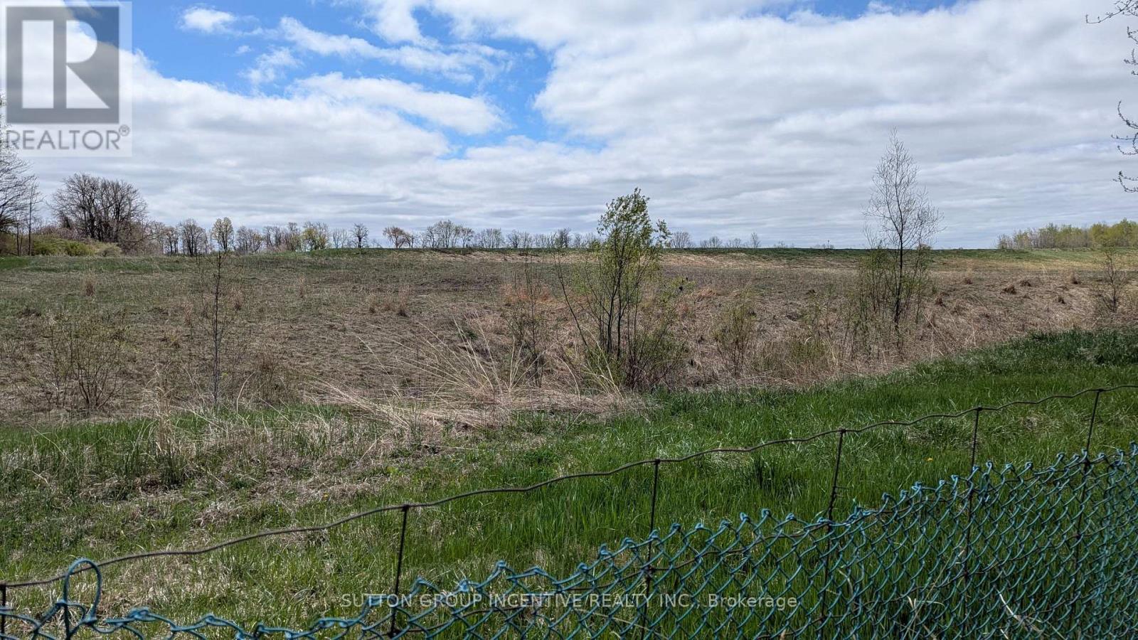 49 Royal Oak Drive, Innisfil, Ontario  L0L 1L0 - Photo 10 - N12695994