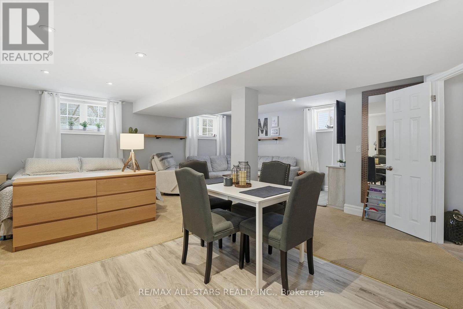 167 Silas Boulevard, Georgina, Ontario  L4P 2K2 - Photo 26 - N12696036