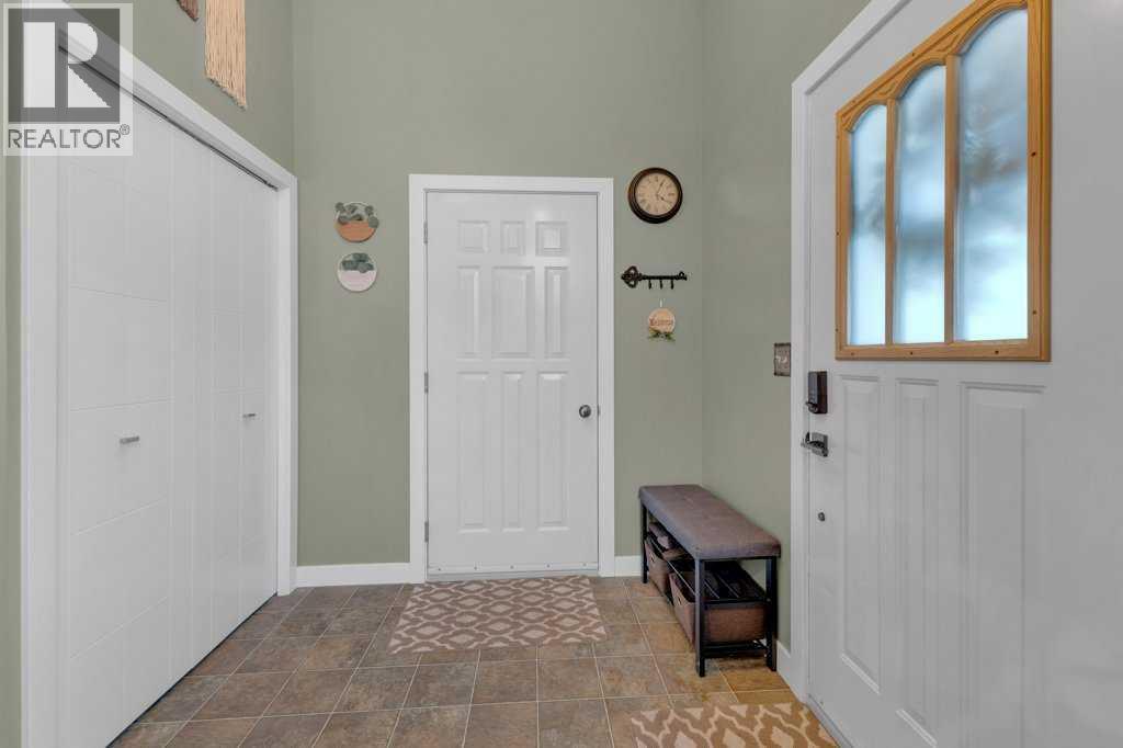 4904 43 Street, Ponoka, Alberta  T4J 1C2 - Photo 3 - A2278579