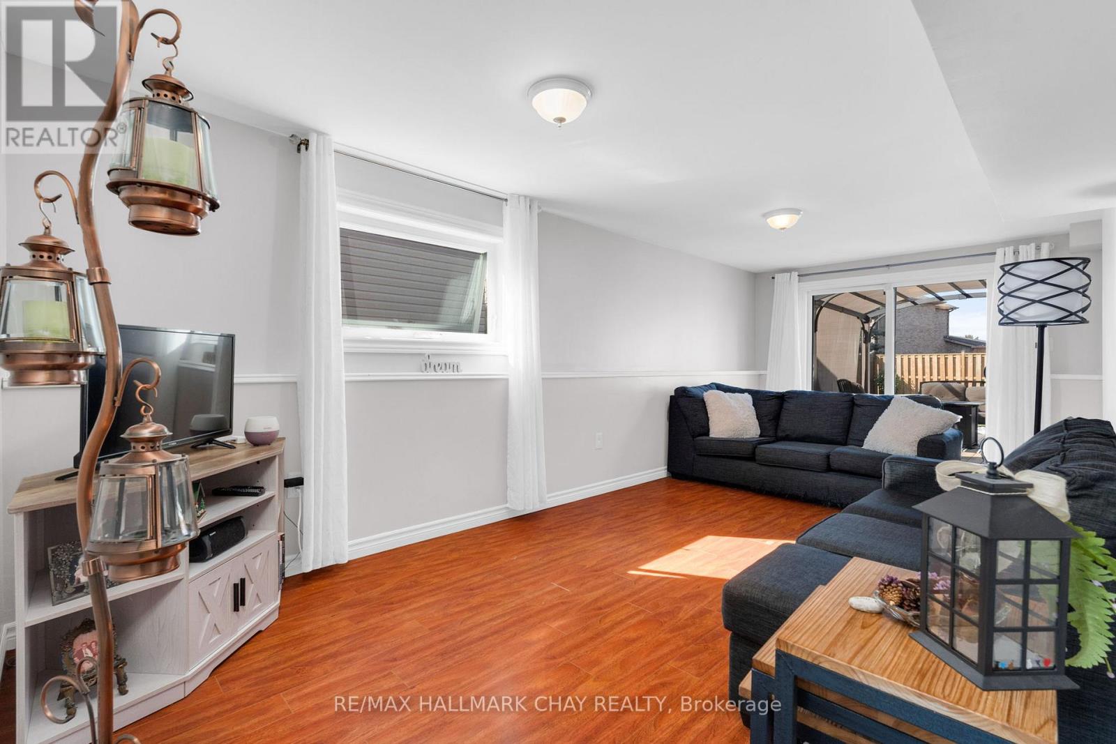 166 Country Lane, Barrie, Ontario  L4N 0T9 - Photo 19 - S12695854