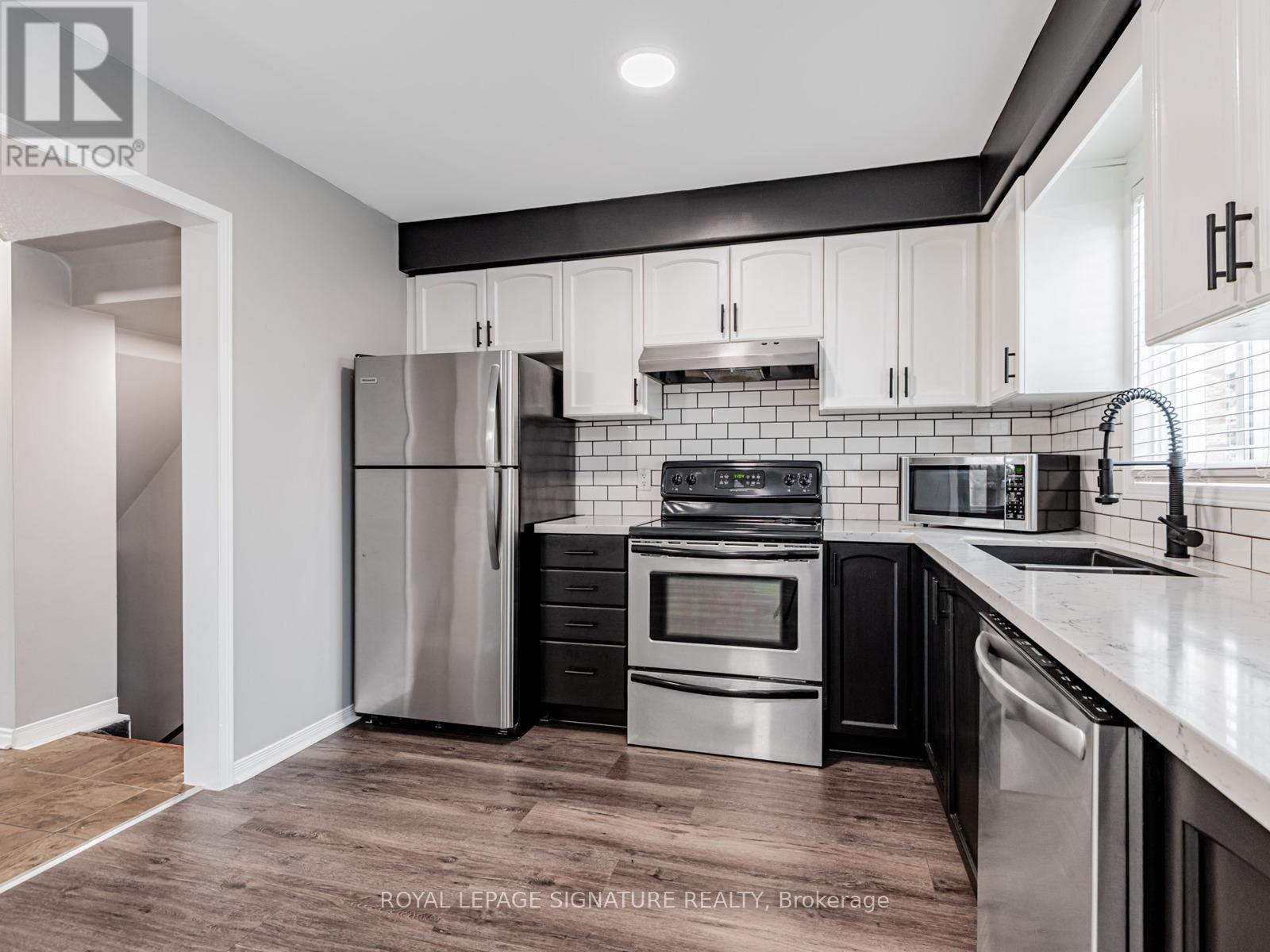 10 Laidlaw Drive, Barrie, Ontario  L4N 7S1 - Photo 10 - S12695884