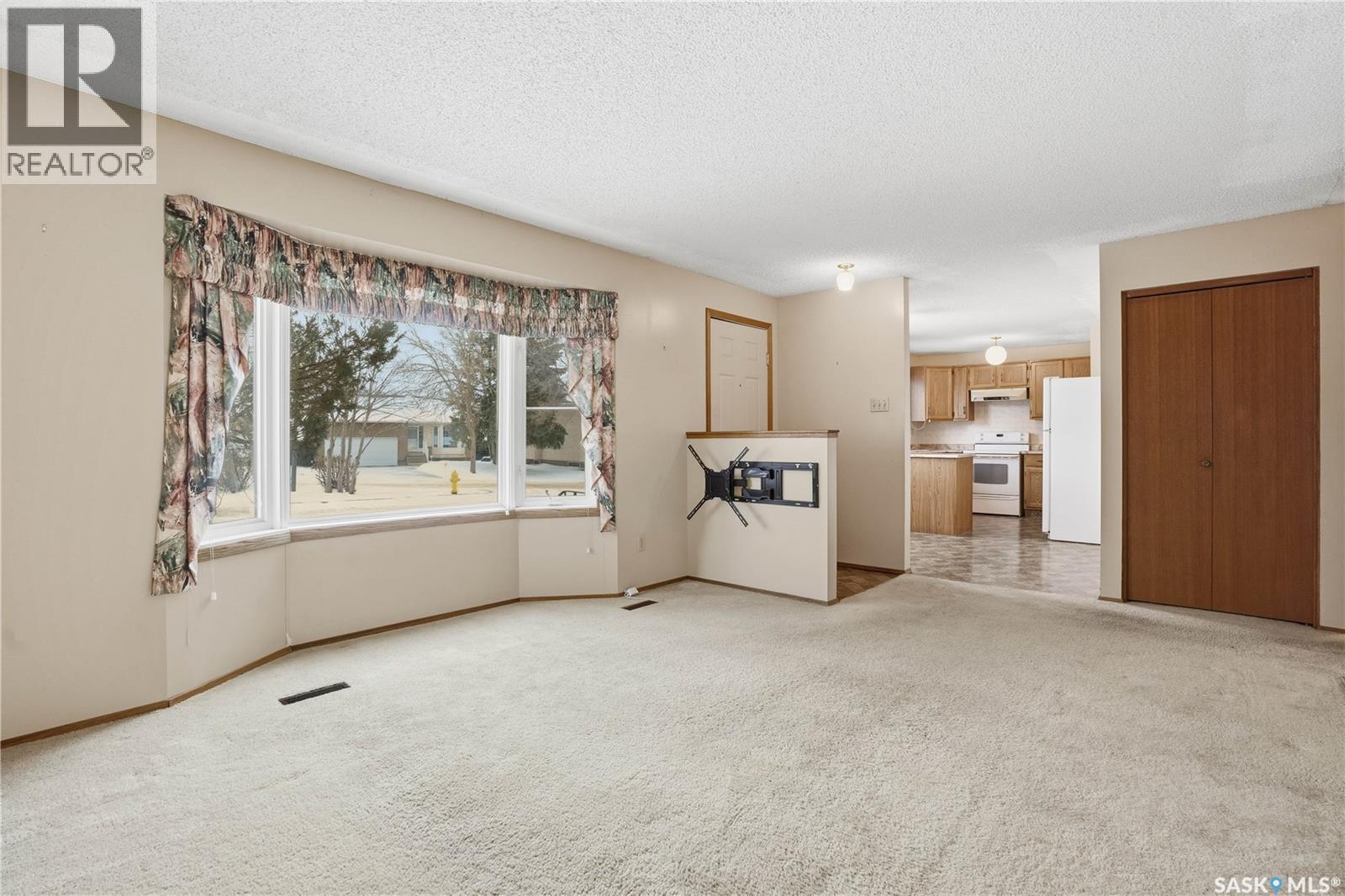 986 Garry Street N, Regina, Saskatchewan  S4X 2N1 - Photo 6 - SK026627