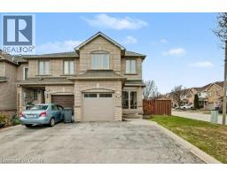 425 TAYLOR Crescent, Burlington, Ontario