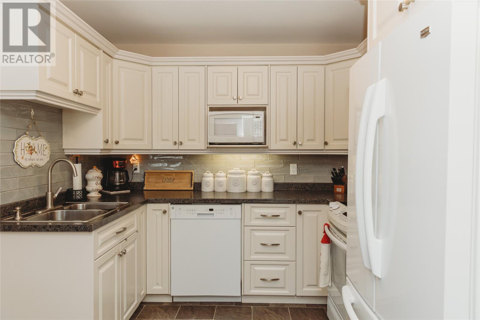 32 Pinedo Road, Gander, Newfoundland & Labrador  A1V 1S7 - Photo 9 - 1293745