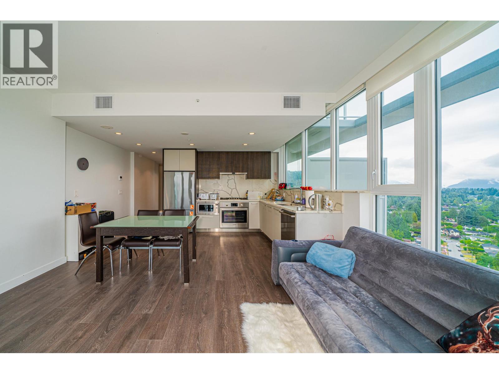 1806 567 Clarke Road, Coquitlam, British Columbia  V3J 0K7 - Photo 4 - R3078710