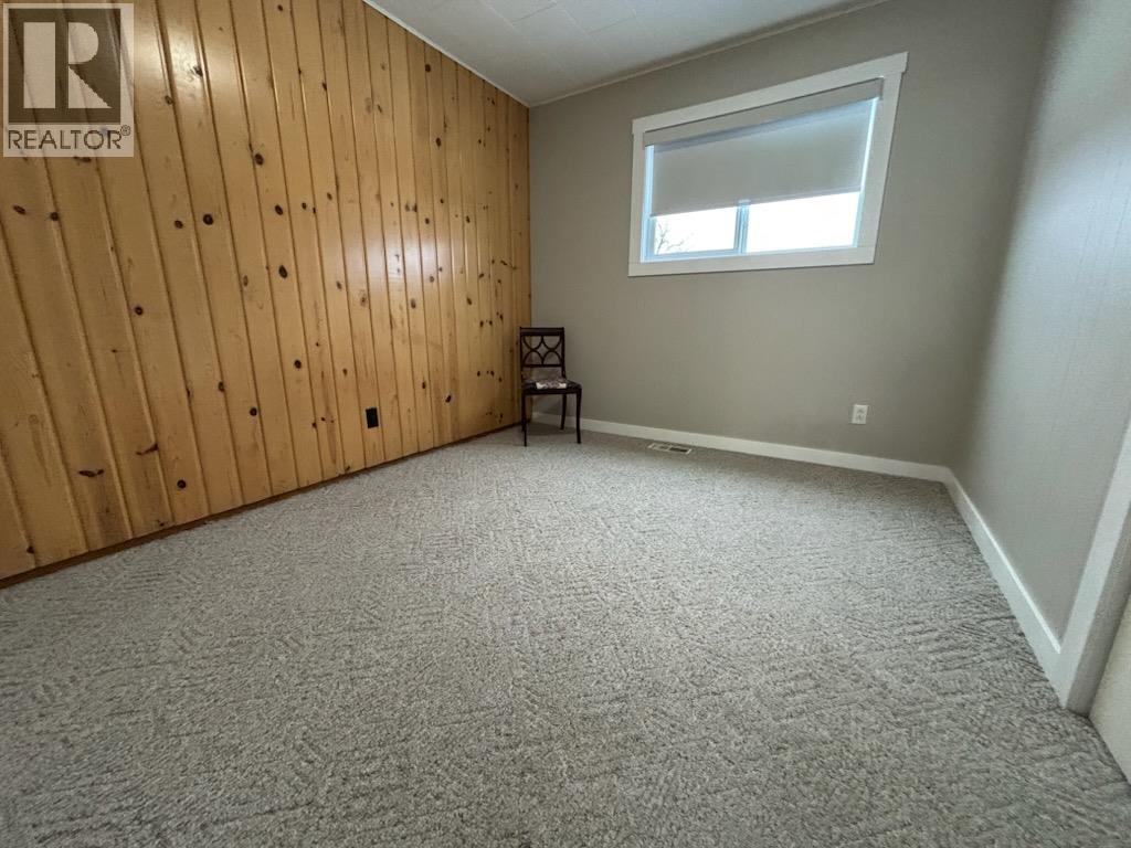7551 23rd Street, Grand Forks, British Columbia  V0H 1H2 - Photo 8 - 10372331