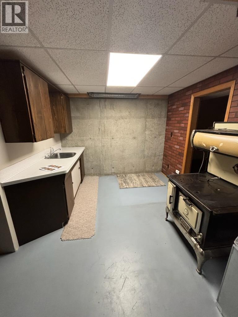 7551 23rd Street, Grand Forks, British Columbia  V0H 1H2 - Photo 16 - 10372331