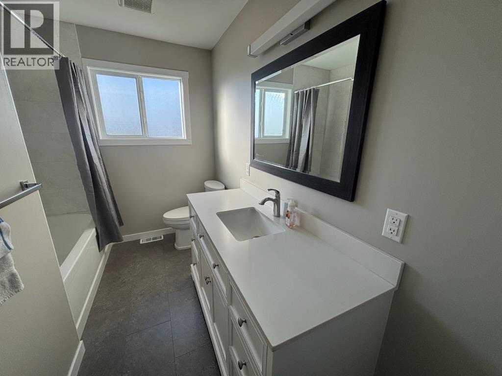 7551 23rd Street, Grand Forks, British Columbia  V0H 1H2 - Photo 10 - 10372331