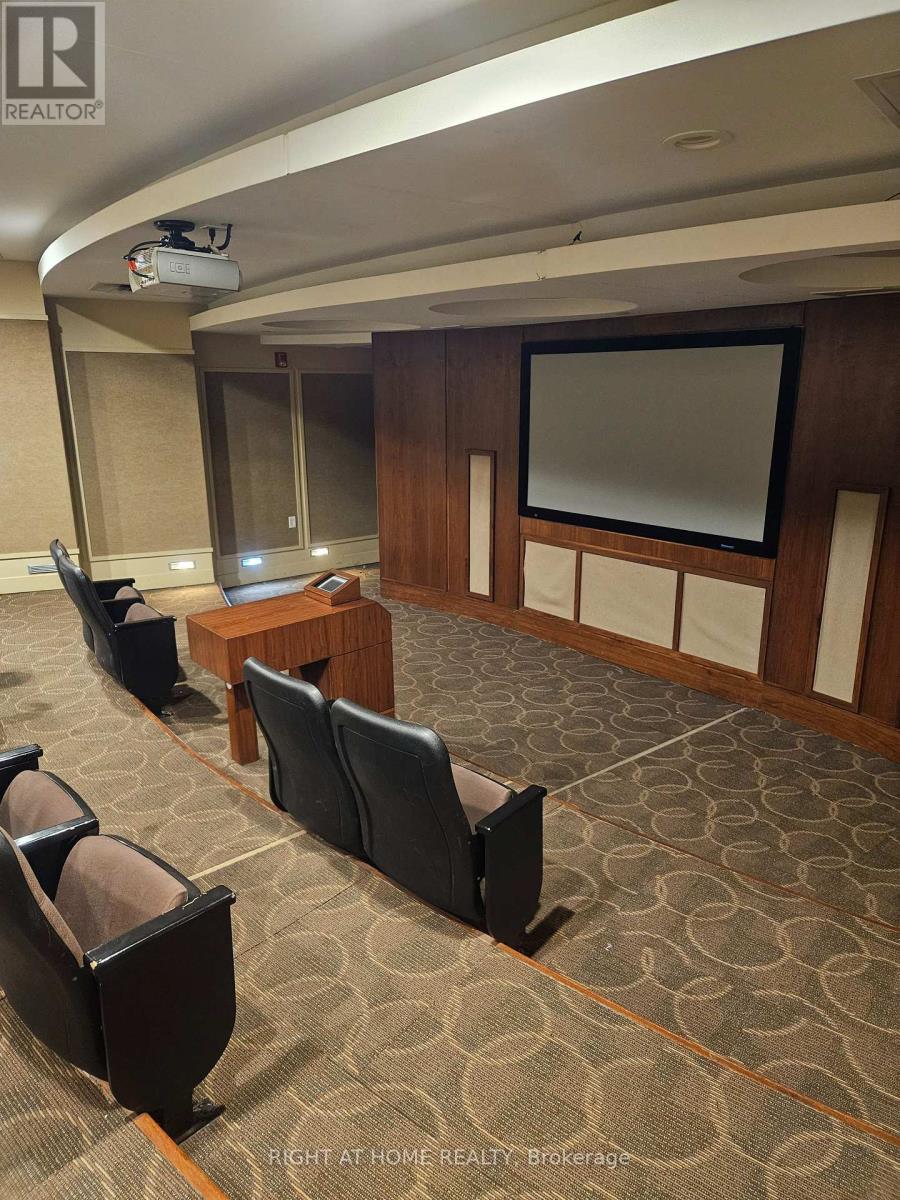 2318 - 3880 Duke Of York Boulevard, Mississauga, Ontario  L5B 4M7 - Photo 29 - W12695862