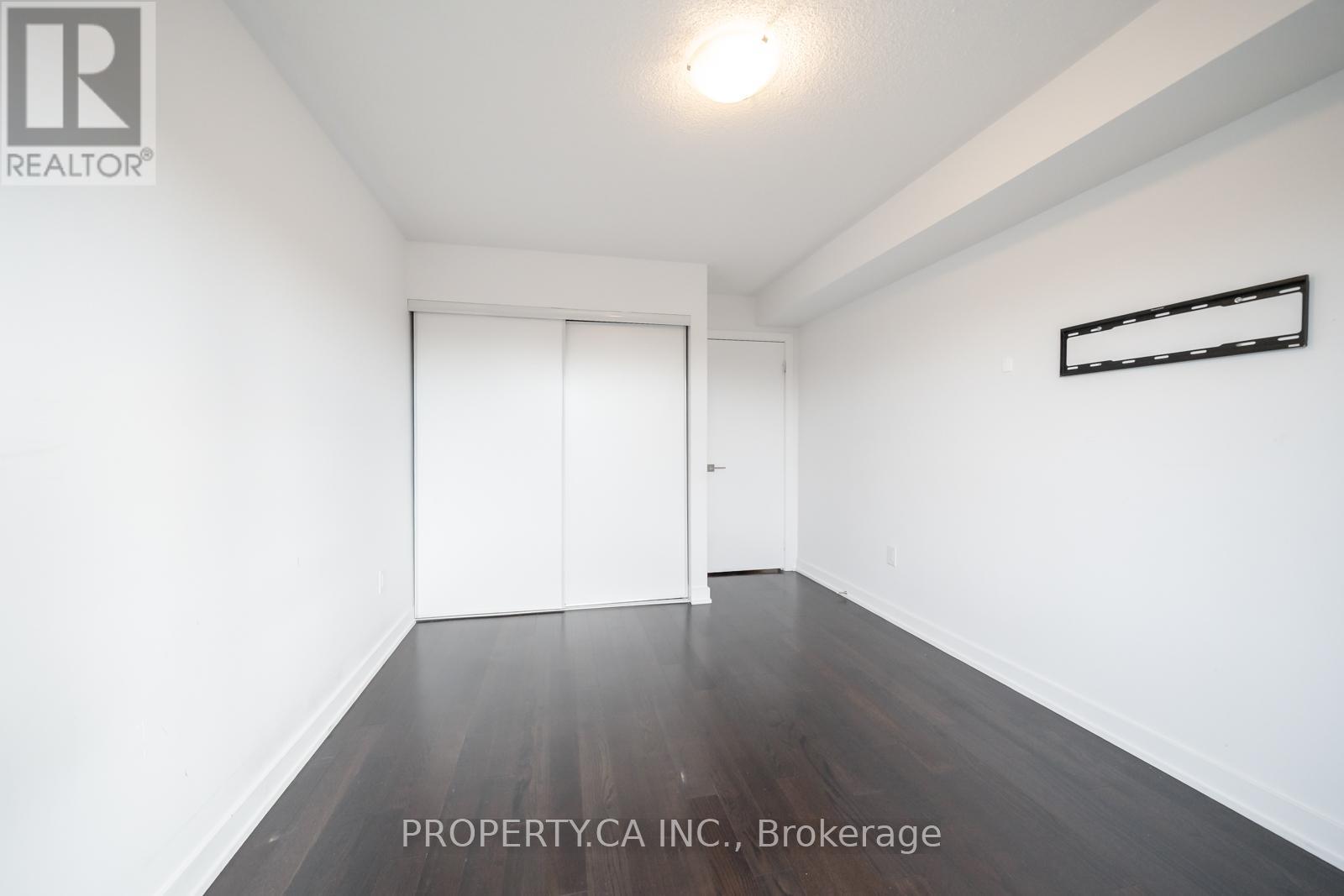 11 - 4030 Parkside Village Drive, Mississauga, Ontario  L5B 3M1 - Photo 17 - W12695864