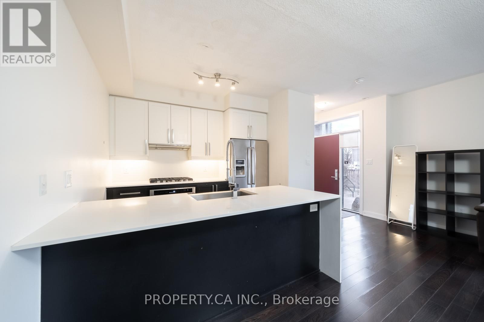 11 - 4030 Parkside Village Drive, Mississauga, Ontario  L5B 3M1 - Photo 7 - W12695864