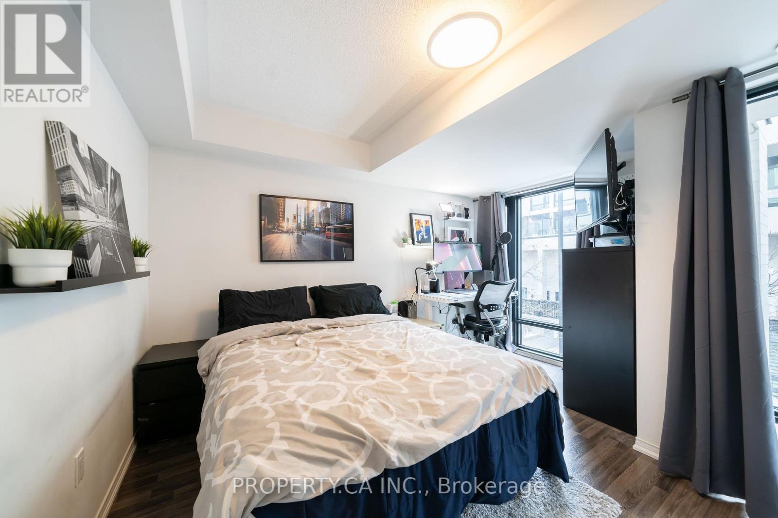 306 - 132 Widdicombe Hill Boulevard, Toronto, Ontario  M9R 0A6 - Photo 10 - W12695882