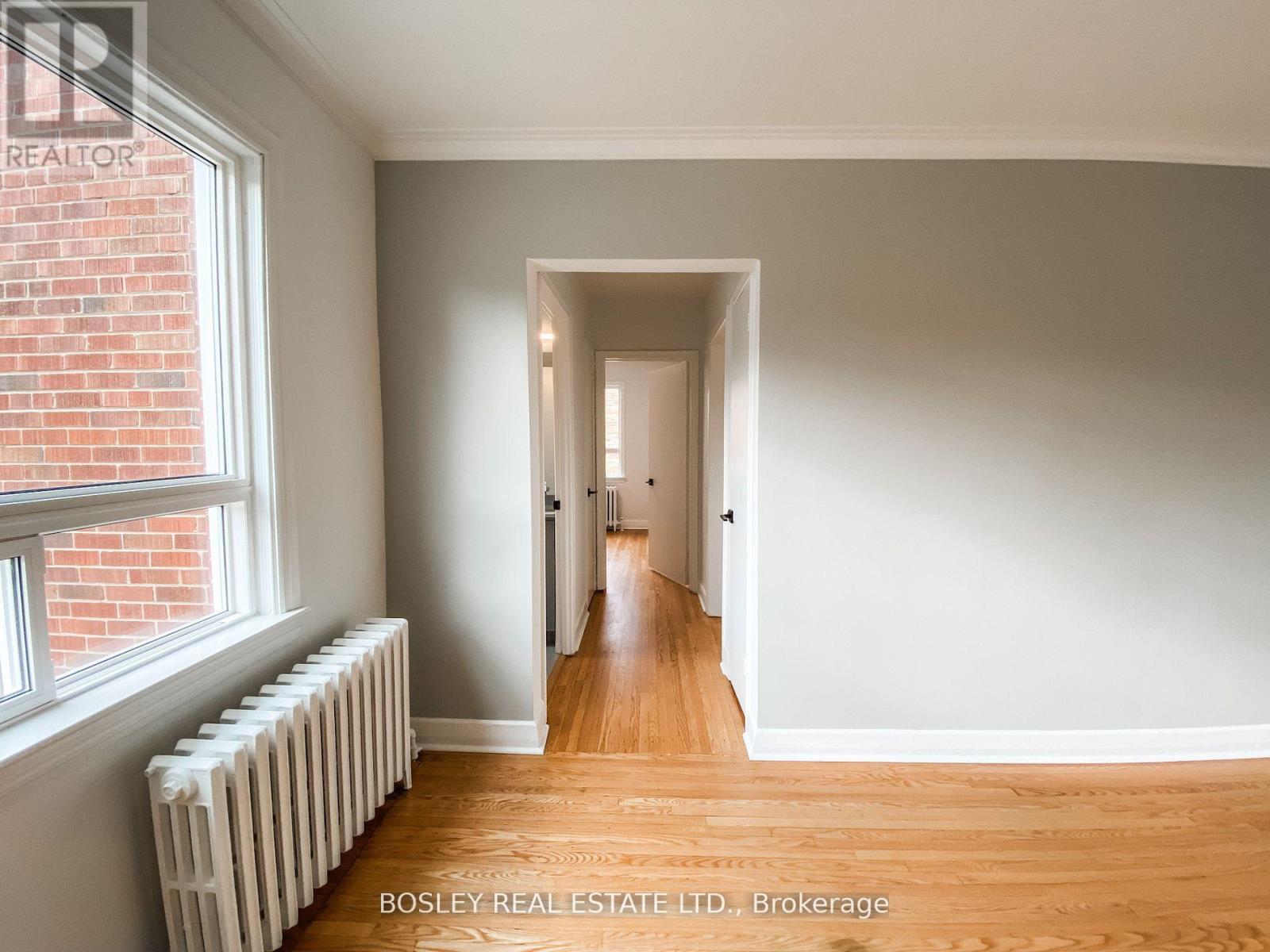 6 - 14 Wadsworth Boulevard, Toronto, Ontario  M9N 2G2 - Photo 4 - W12695914