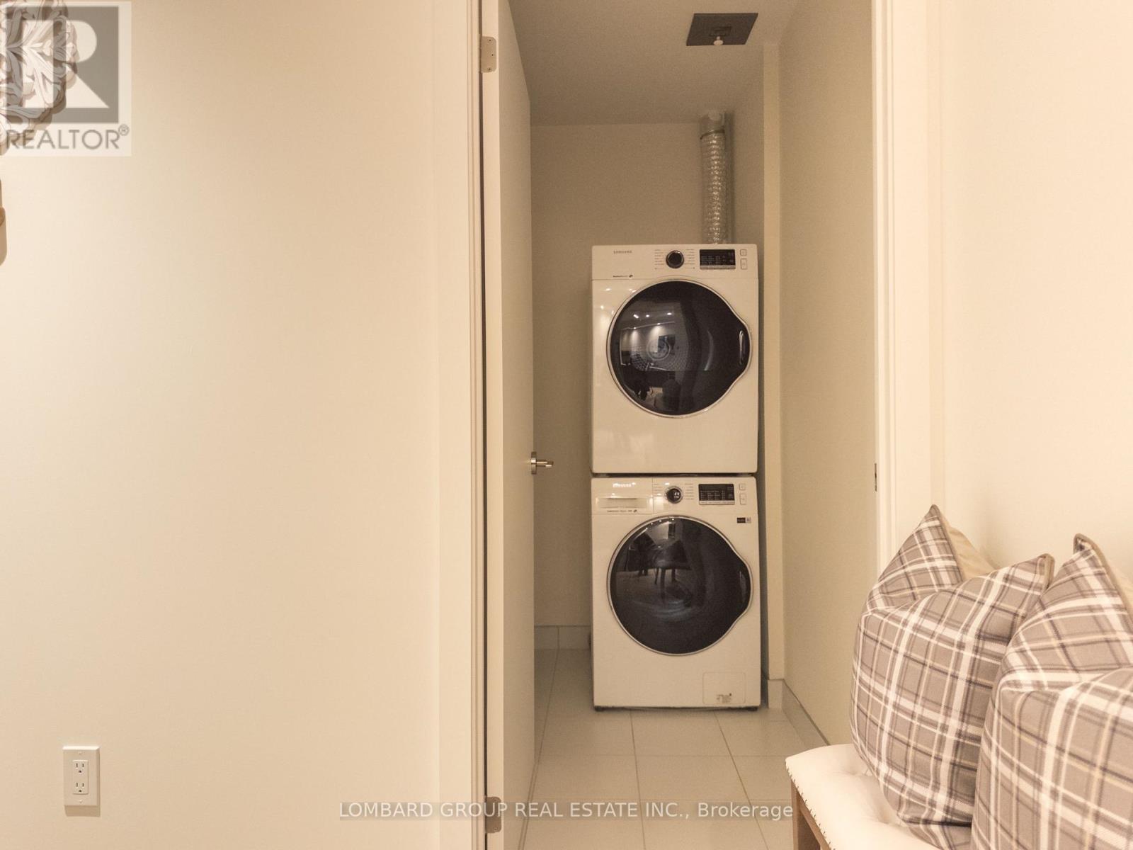 2508 - 1928 Lake Shore Boulevard W, Toronto, Ontario  M6S 1A1 - Photo 16 - W12695926