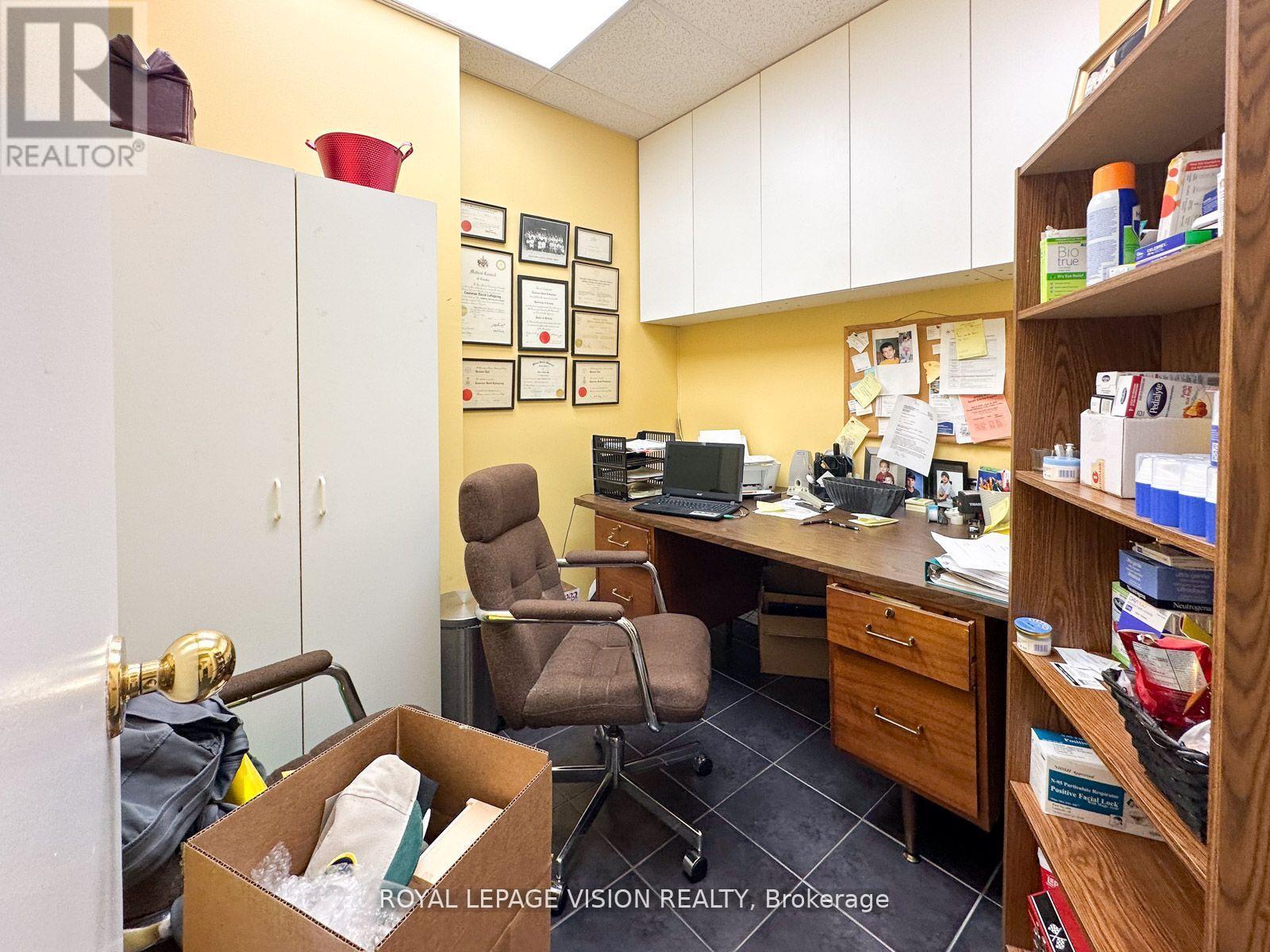 1 - 2085 Weston Road, Toronto, Ontario  M9N 1X7 - Photo 28 - W12695950