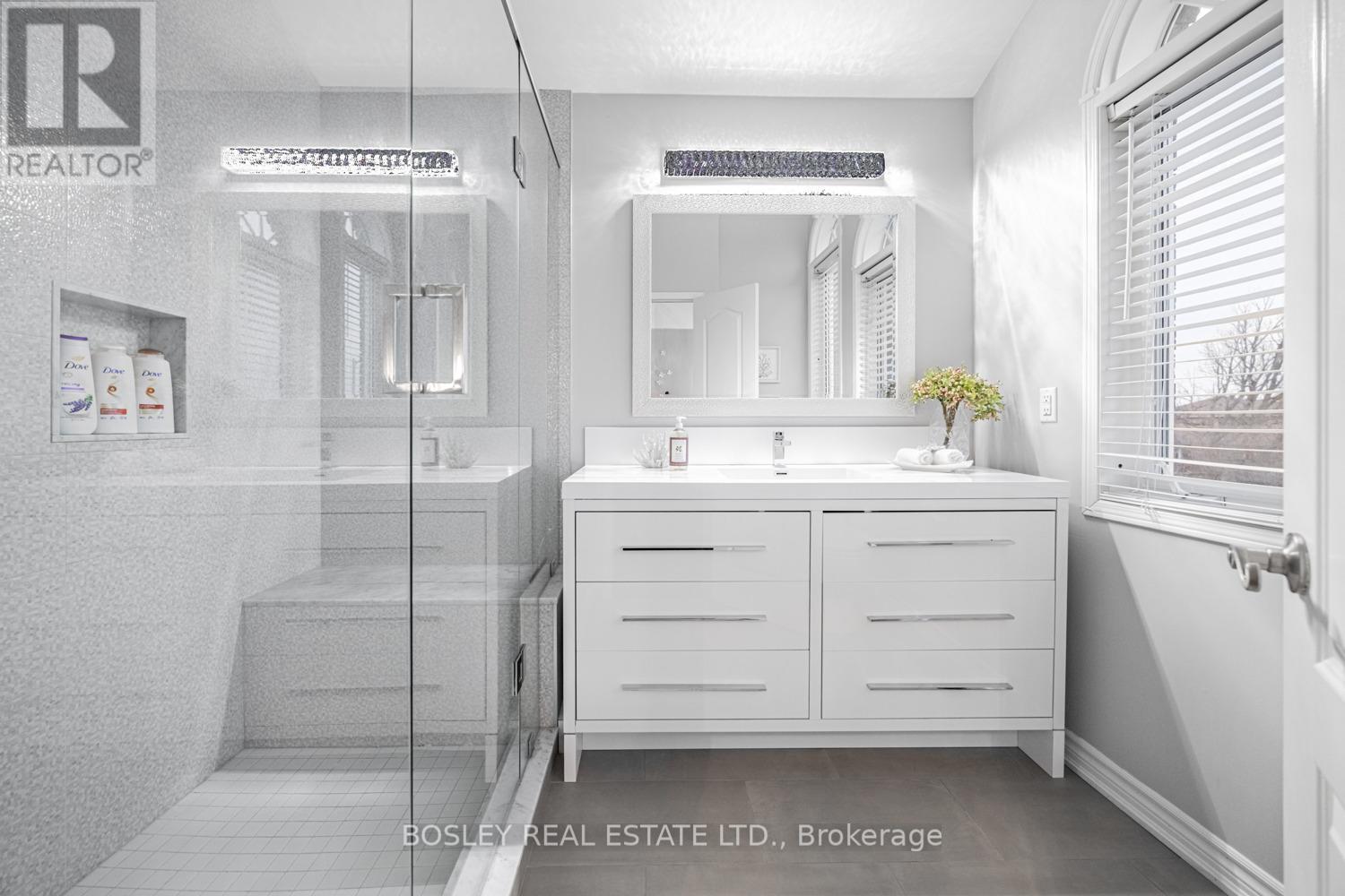 6358 Lisgar Drive, Mississauga, Ontario  L5N 7W1 - Photo 25 - W12695956