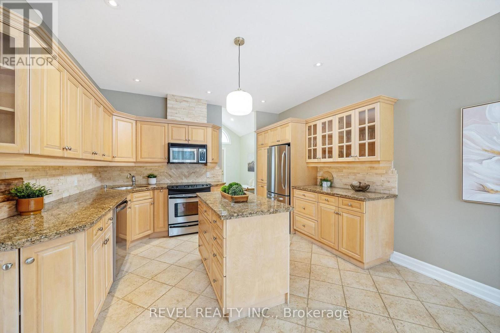 9300 First Line, Milton, Ontario  L0P 1B0 - Photo 19 - W12696014