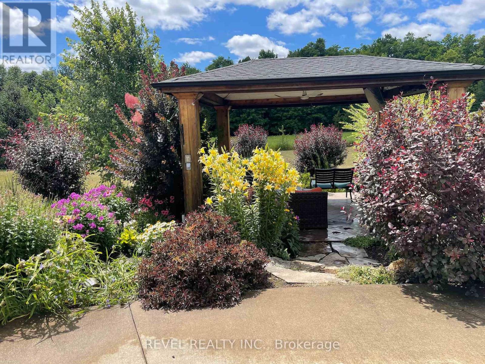 9300 First Line, Milton, Ontario  L0P 1B0 - Photo 46 - W12696014