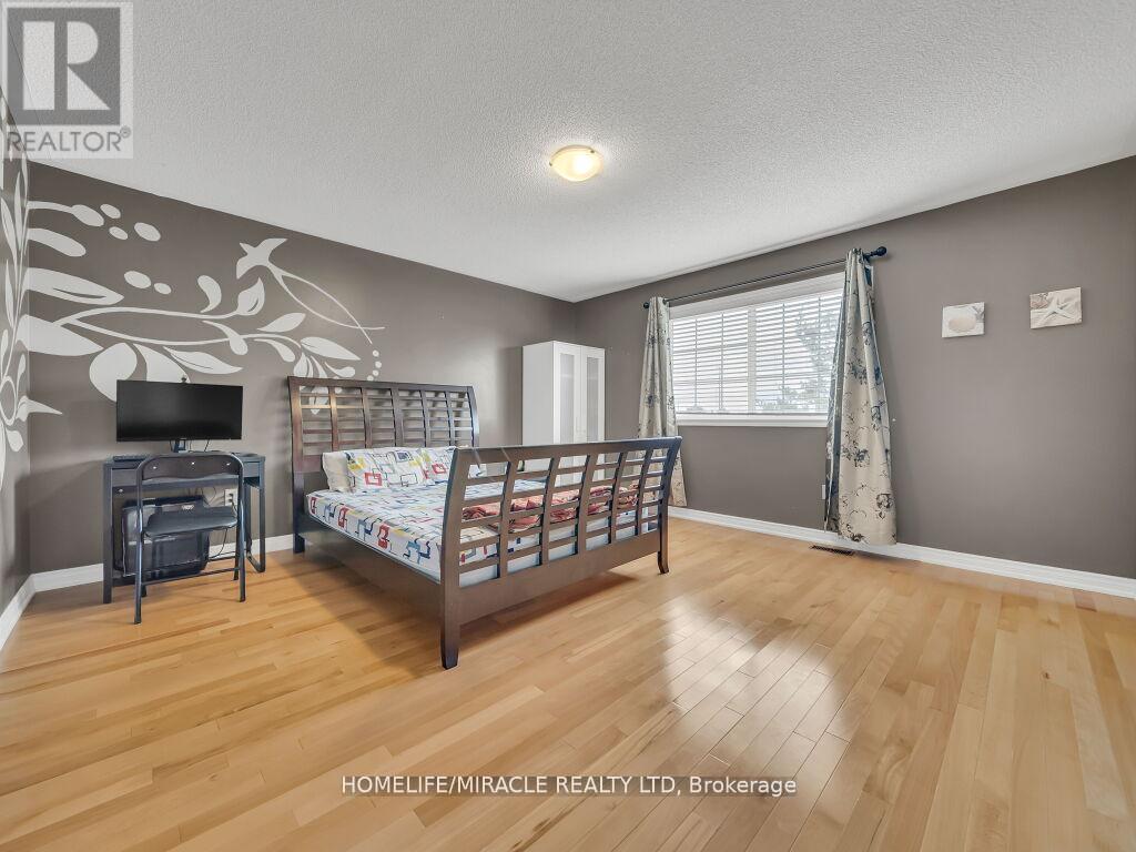 80 Sweetwood Circle, Brampton, Ontario  L7A 2S1 - Photo 27 - W12696042