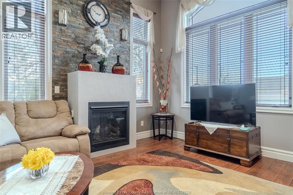 375 Grondin Street, Lasalle, Ontario  N9J 3R2 - Photo 10 - 26000891