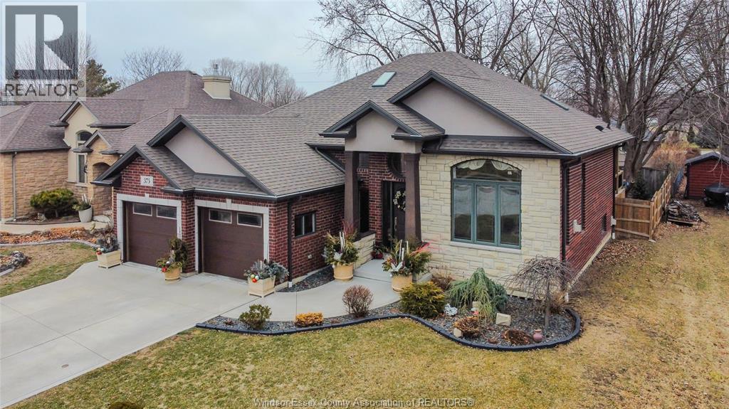 375 Grondin Street, Lasalle, Ontario  N9J 3R2 - Photo 2 - 26000891