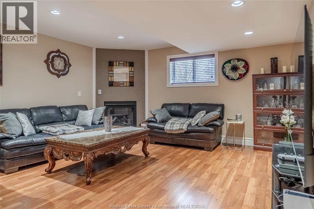 375 Grondin Street, Lasalle, Ontario  N9J 3R2 - Photo 28 - 26000891