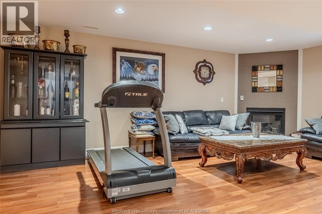 375 Grondin Street, Lasalle, Ontario  N9J 3R2 - Photo 29 - 26000891