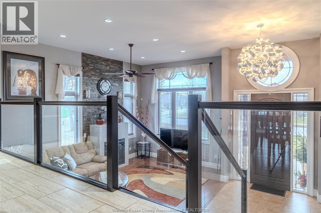 375 Grondin Street, Lasalle, Ontario  N9J 3R2 - Photo 8 - 26000891