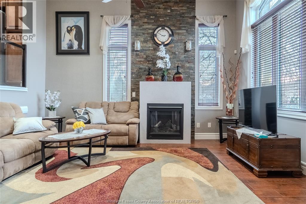 375 Grondin Street, Lasalle, Ontario  N9J 3R2 - Photo 9 - 26000891