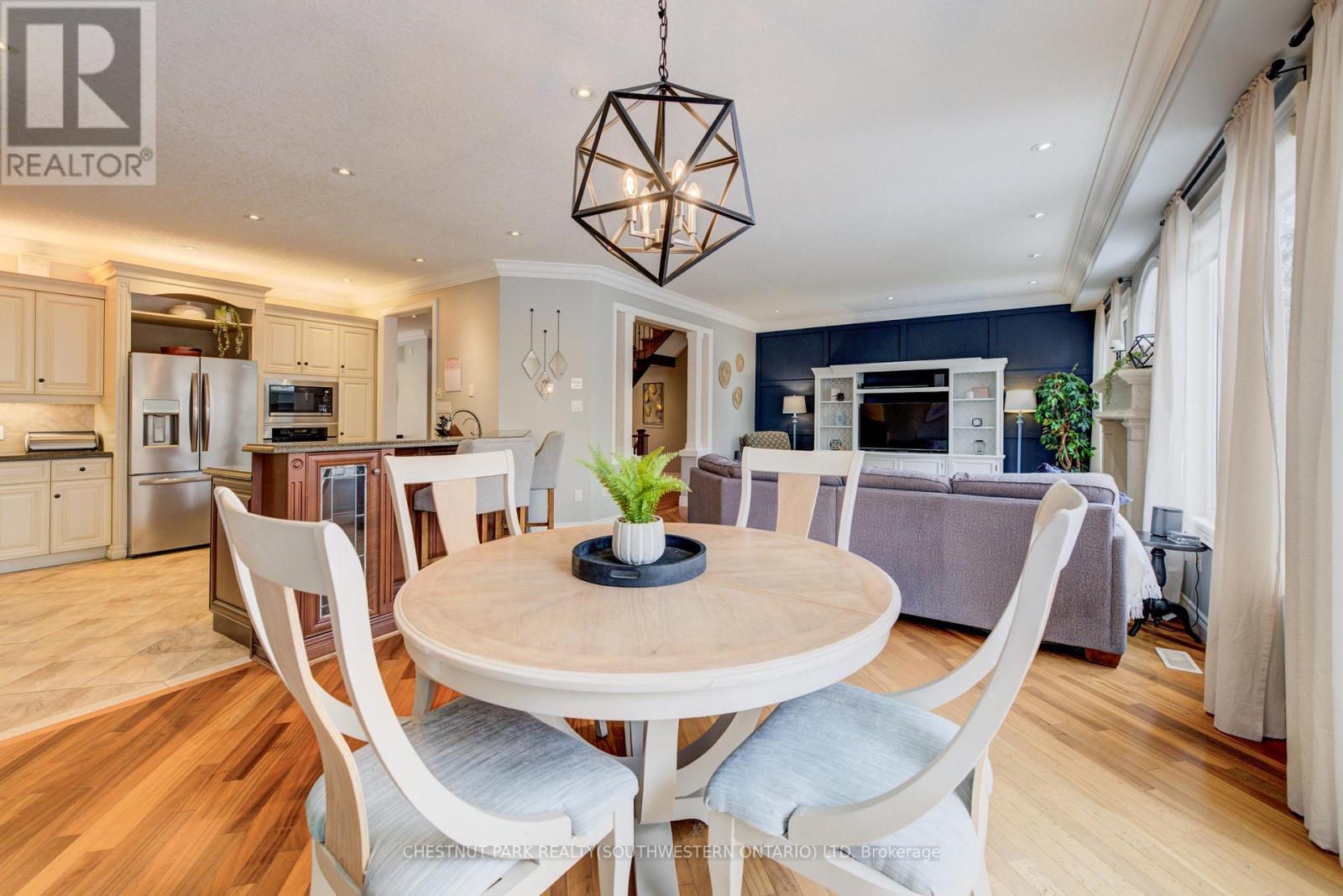 11 Tremaine Drive, Kitchener, Ontario  N2A 4L9 - Photo 14 - X12695856