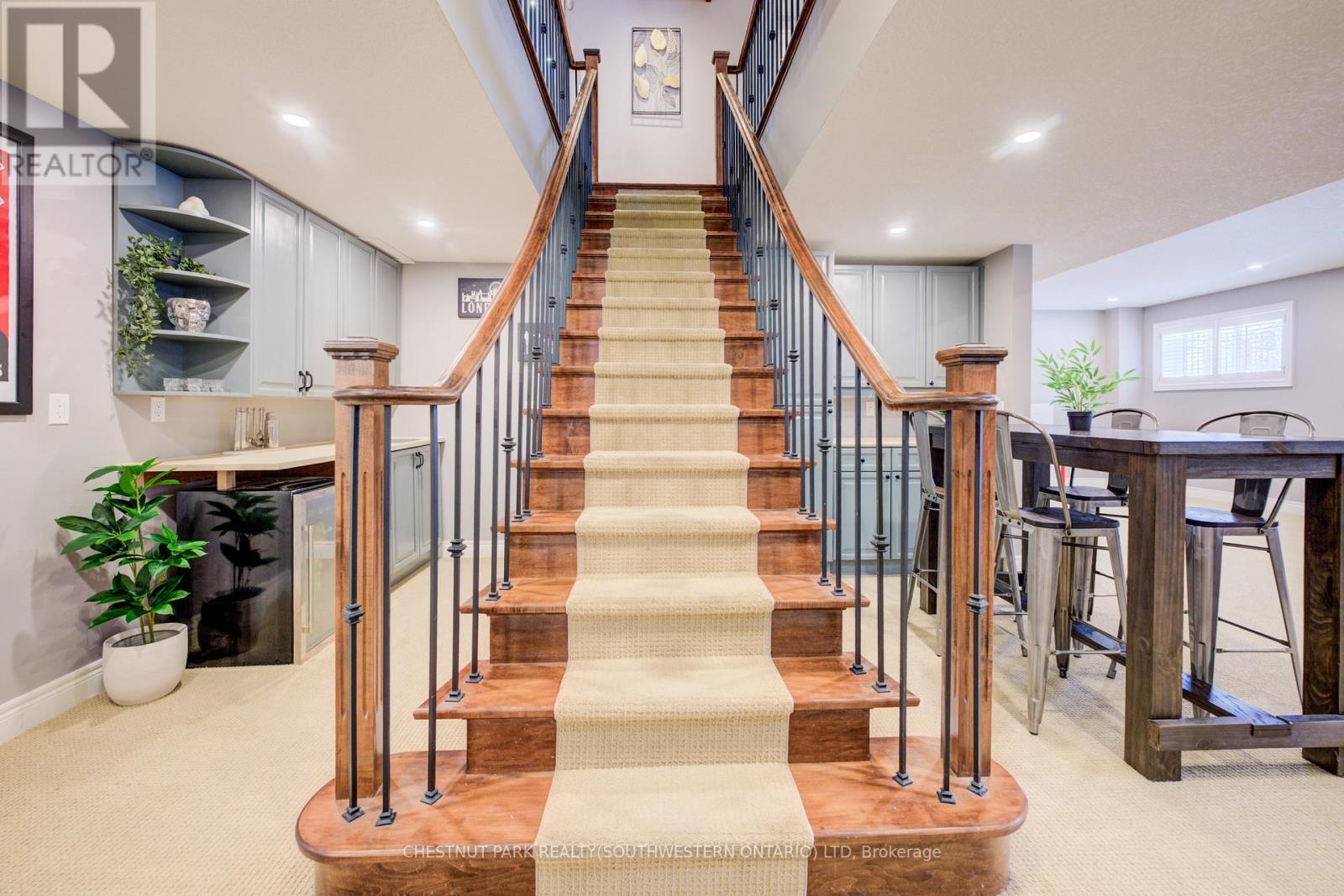 11 Tremaine Drive, Kitchener, Ontario  N2A 4L9 - Photo 31 - X12695856