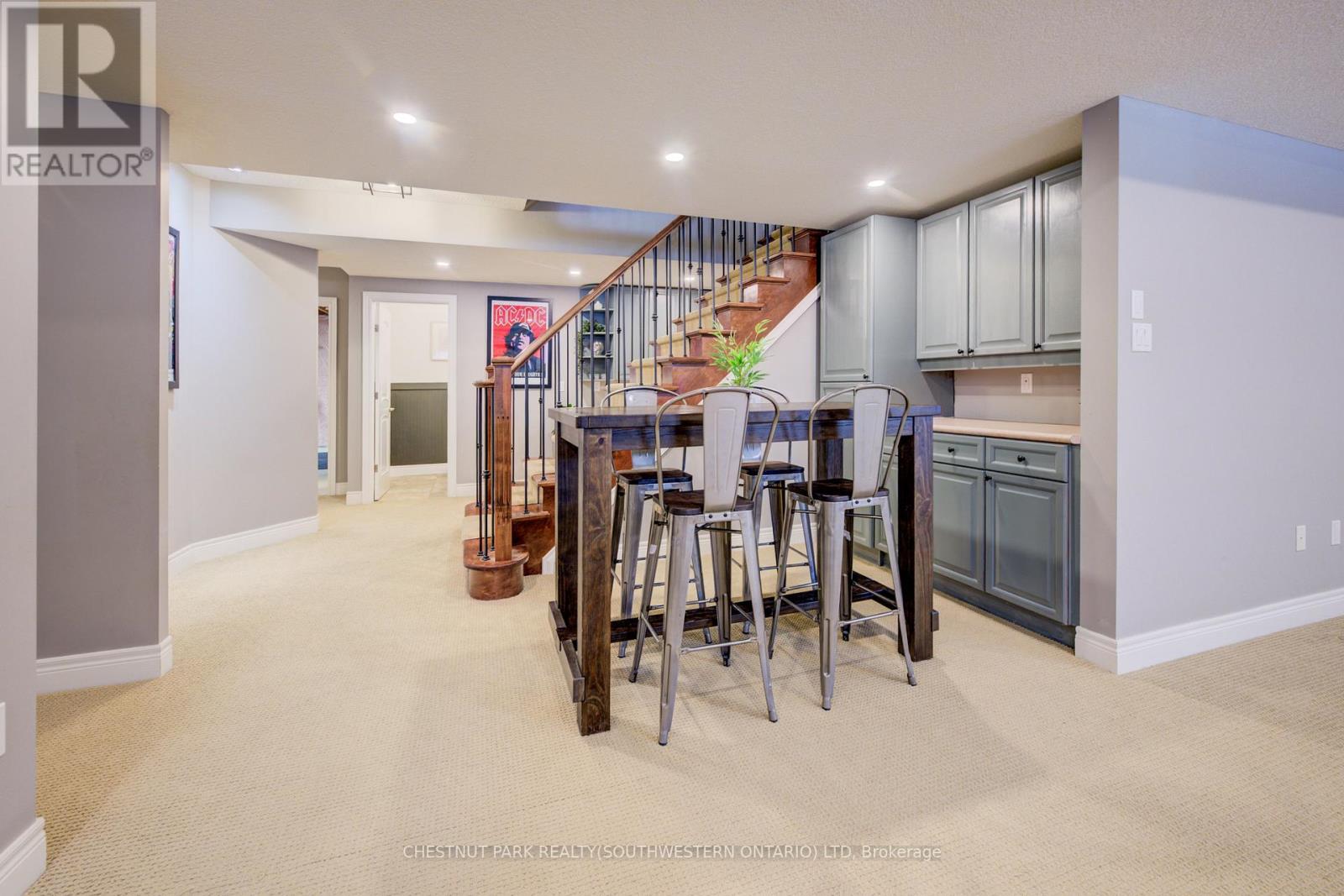 11 Tremaine Drive, Kitchener, Ontario  N2A 4L9 - Photo 32 - X12695856