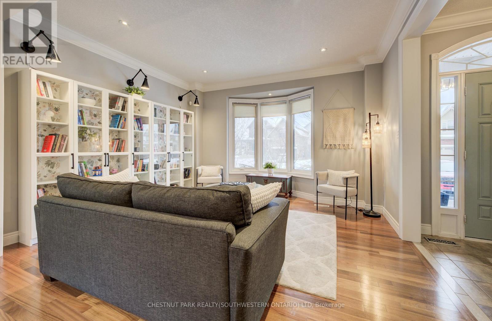 11 Tremaine Drive, Kitchener, Ontario  N2A 4L9 - Photo 4 - X12695856