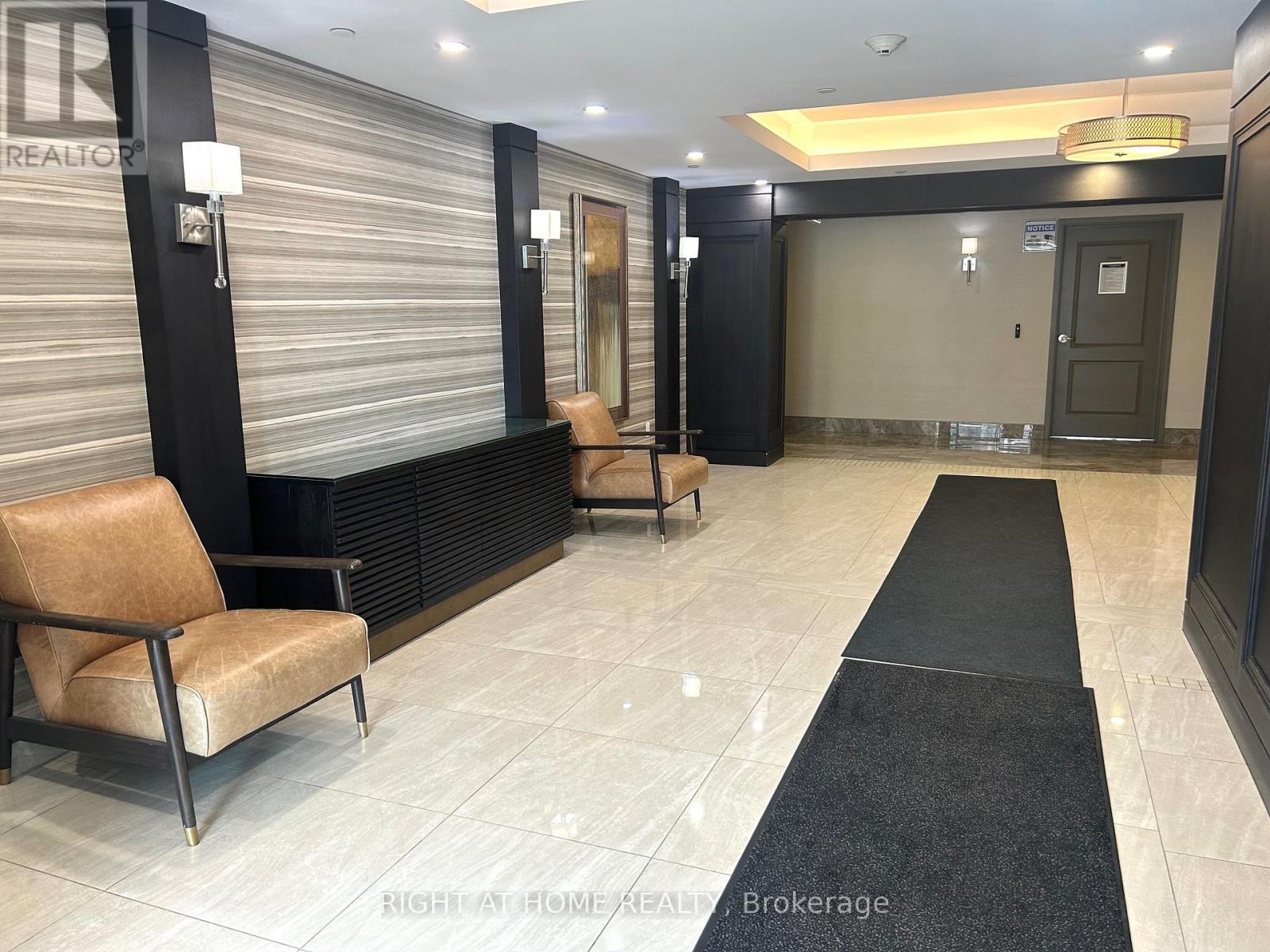 227 - 125 Shoreview Place, Hamilton, Ontario  L8E 0K3 - Photo 6 - X12695858