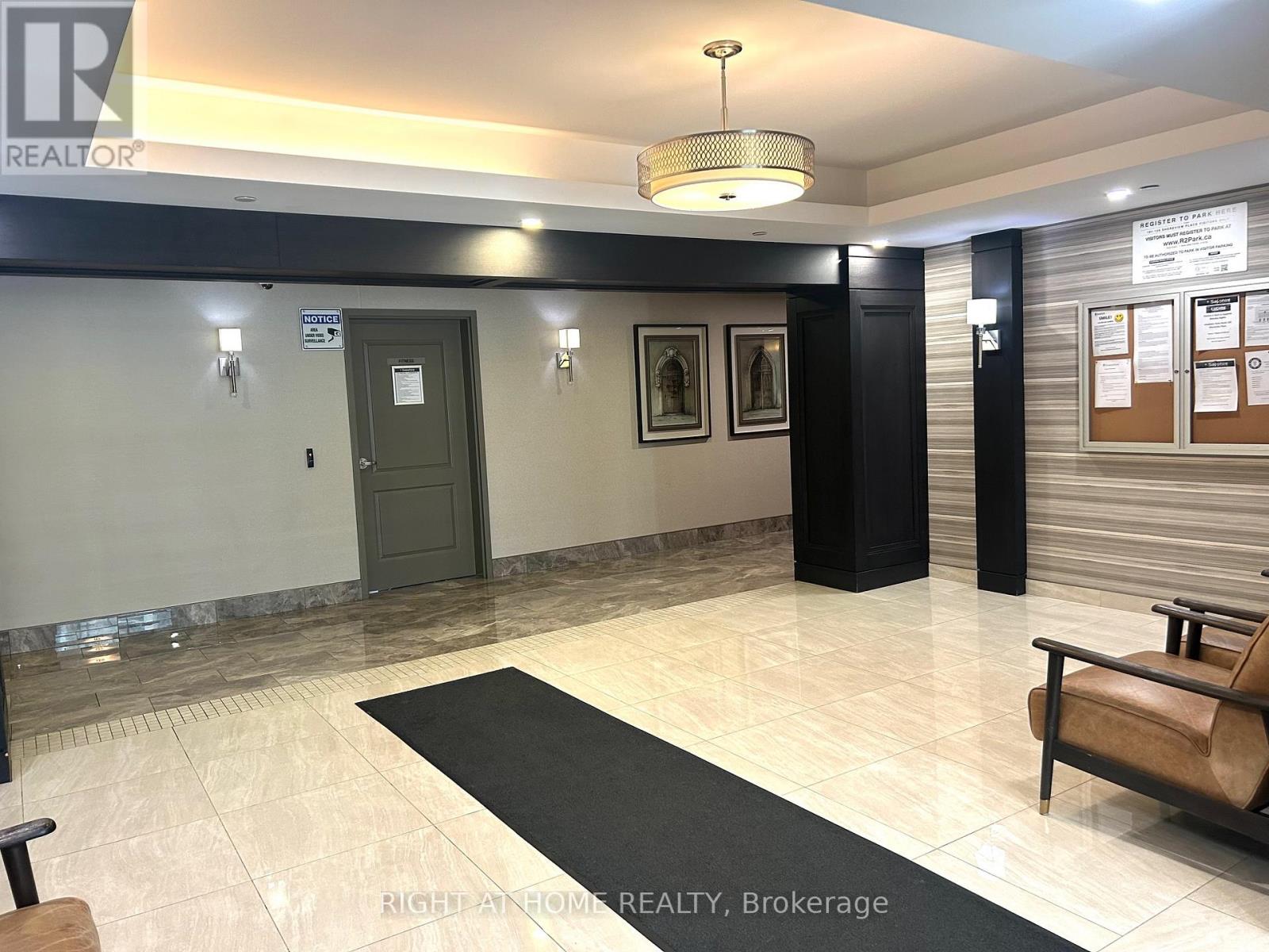 227 - 125 Shoreview Place, Hamilton, Ontario  L8E 0K3 - Photo 7 - X12695858