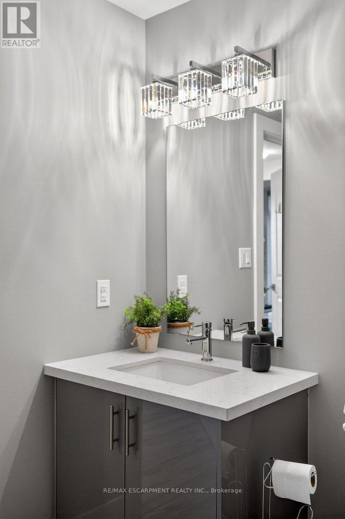 611 - 450 Dundas Street E, Hamilton, Ontario  L8B 1Z2 - Photo 32 - X12695910