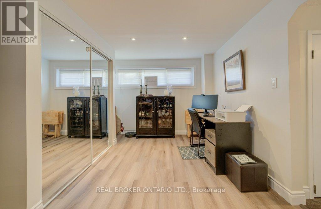 34 Willow Green Court, Kitchener, Ontario  N2N 1W6 - Photo 21 - X12695938