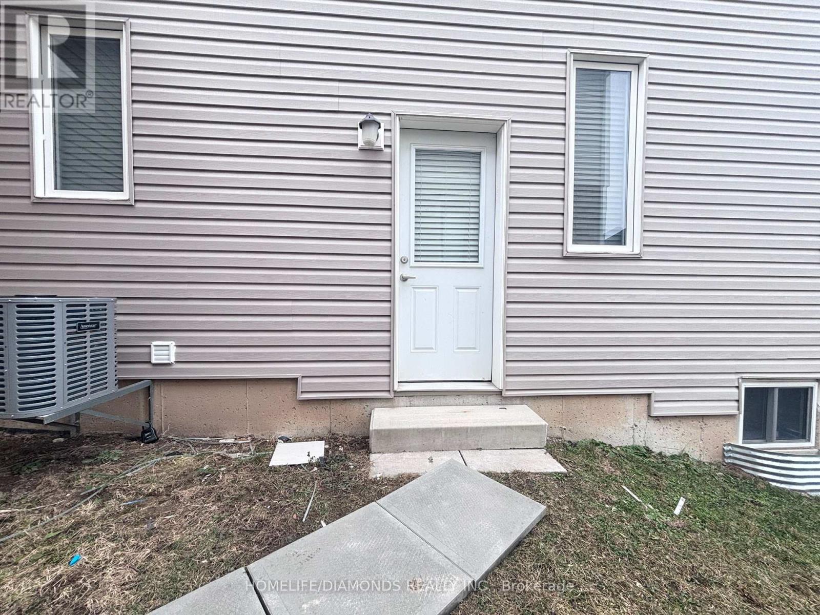 Bsmt - 260 Bethune Avenue, Welland, Ontario  L3B 0H6 - Photo 2 - X12695972