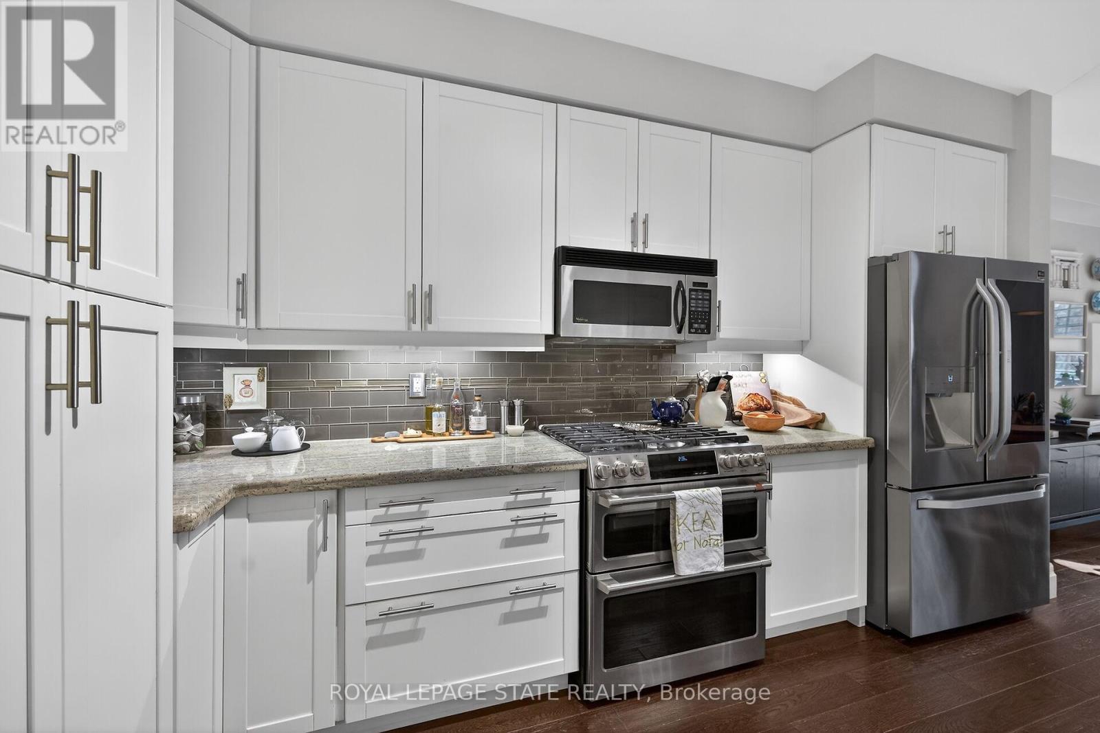 19 - 71 Sulphur Springs Road, Hamilton, Ontario  L9G 5C1 - Photo 20 - X12696048