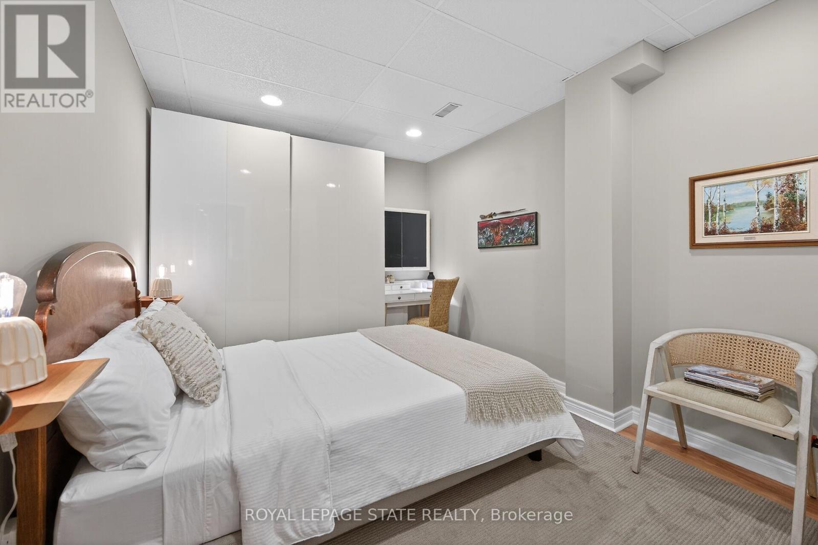 19 - 71 Sulphur Springs Road, Hamilton, Ontario  L9G 5C1 - Photo 43 - X12696048