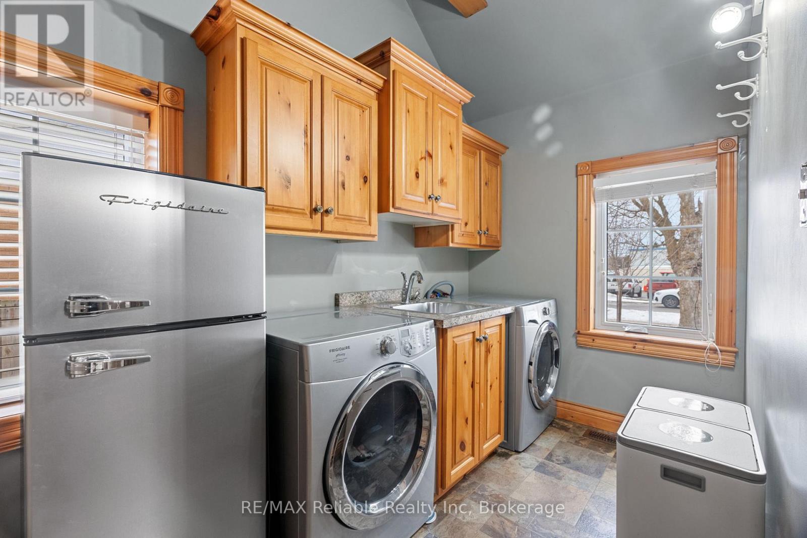 140 Orchard Street, South Huron, Ontario  N0M 1S3 - Photo 22 - X12696064