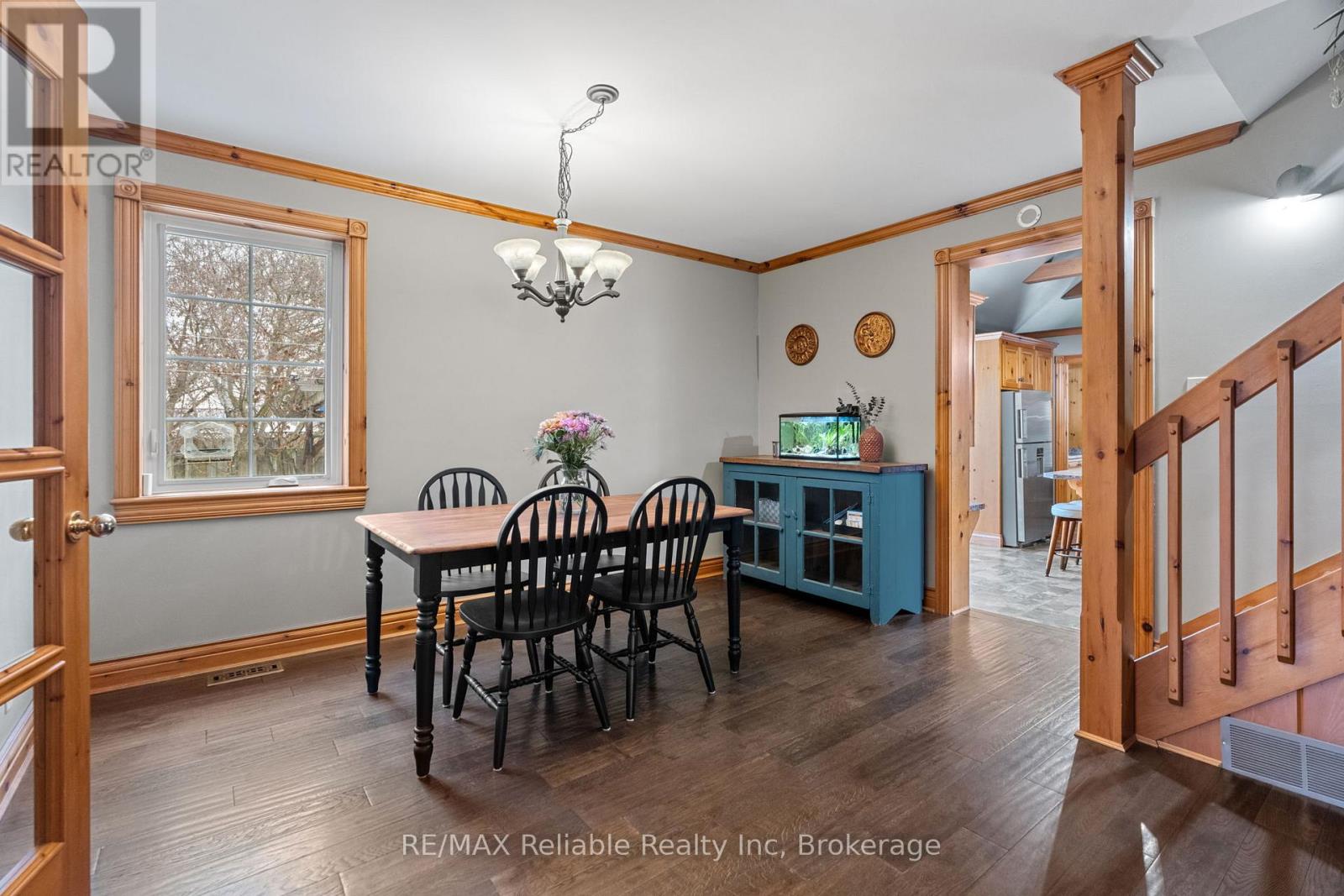 140 Orchard Street, South Huron, Ontario  N0M 1S3 - Photo 9 - X12696064