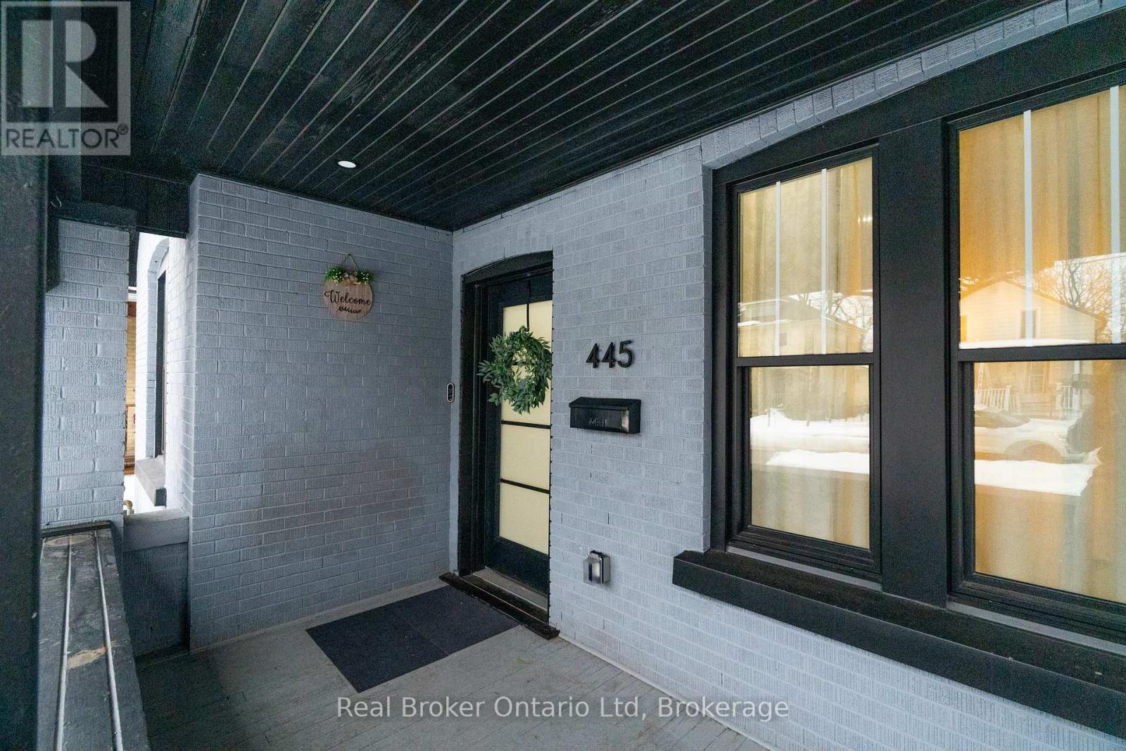 445 Moore Street, Cambridge, Ontario  N3H 3B1 - Photo 2 - X12696094