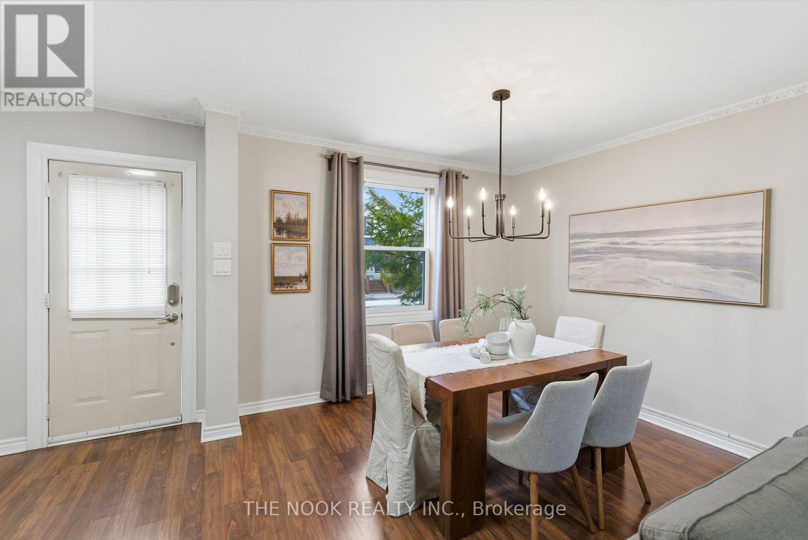 115 Banting Avenue, Oshawa, Ontario  L1H 2M5 - Photo 4 - E12696076