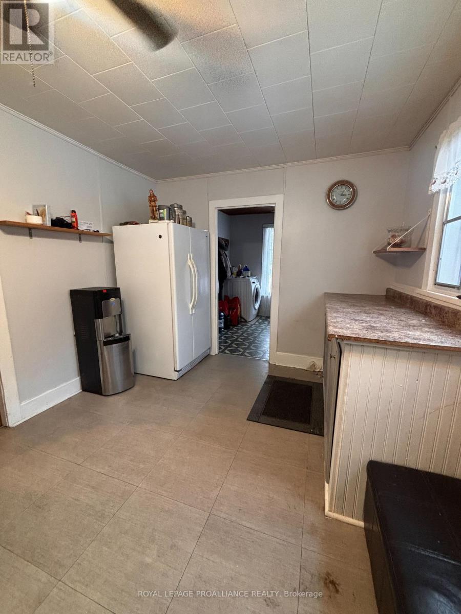 1022 Bridge Street, Frontenac, Ontario  K0H 1B0 - Photo 13 - X12696074