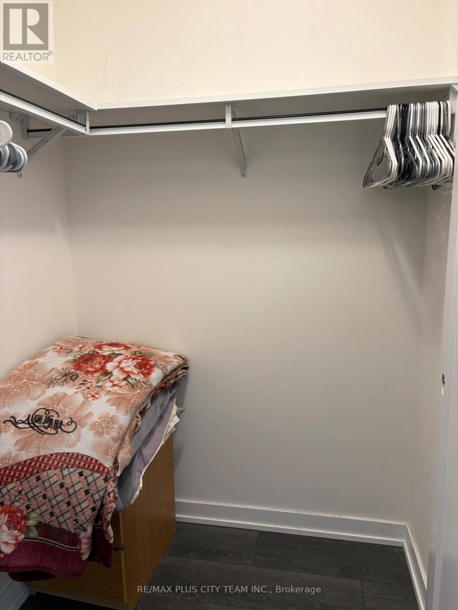 1402 - 28 Freeland Street, Toronto, Ontario  M5E 0E3 - Photo 12 - C12643226