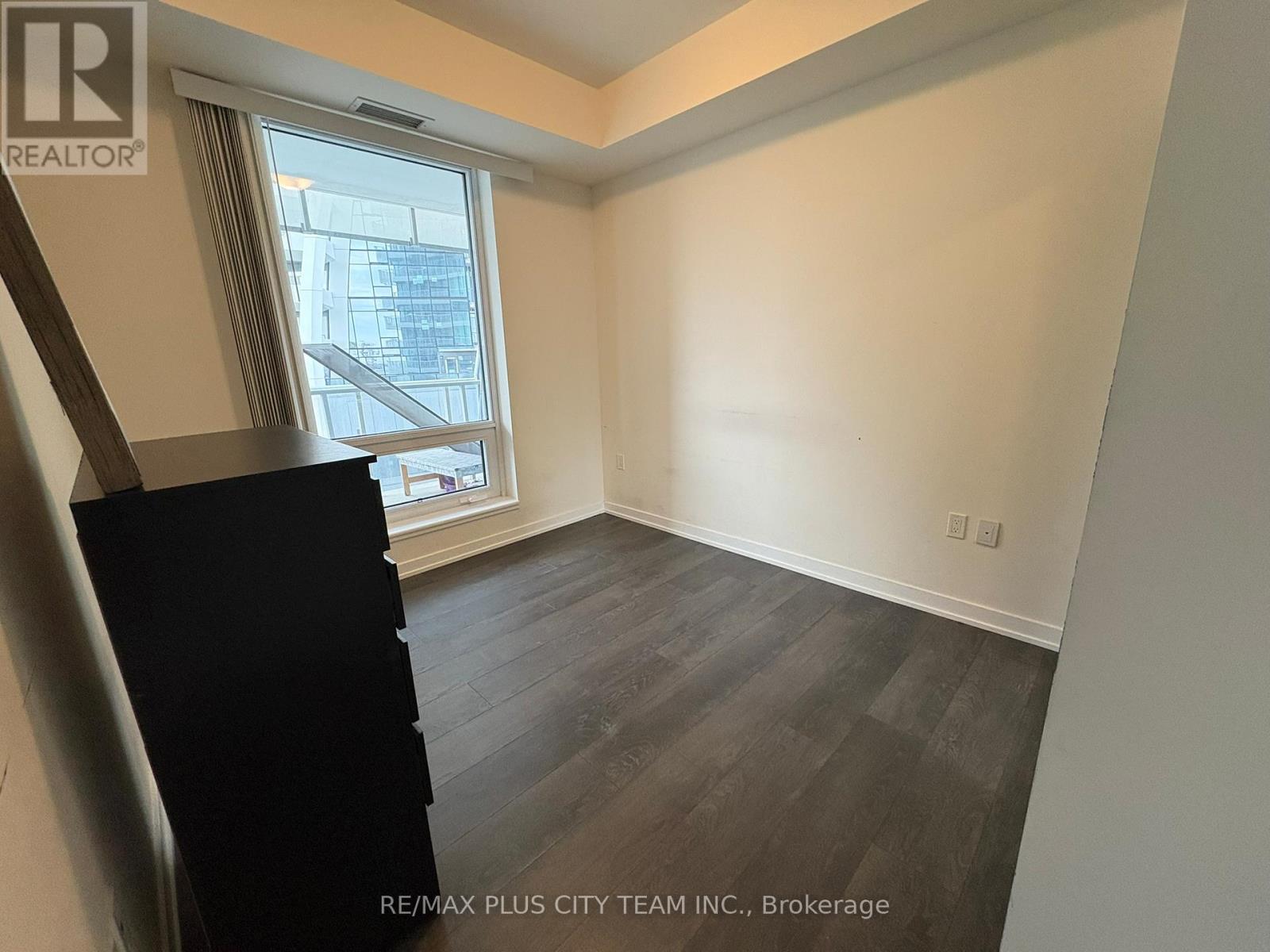 1402 - 28 Freeland Street, Toronto, Ontario  M5E 0E3 - Photo 17 - C12643226
