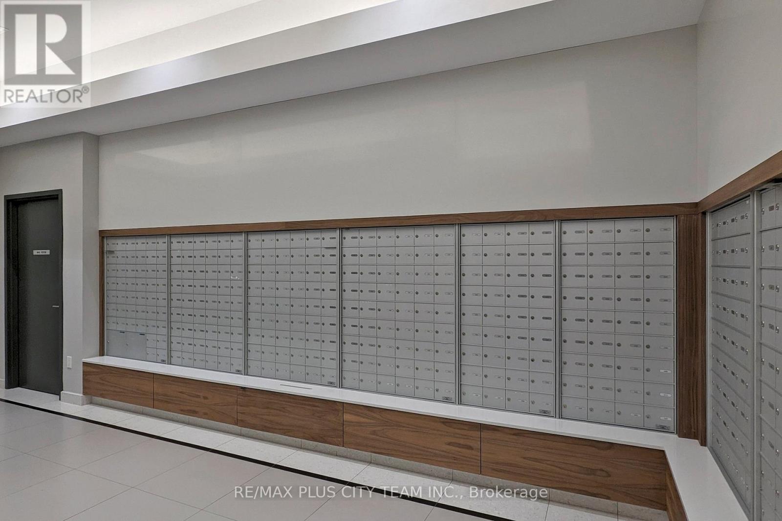 1402 - 28 Freeland Street, Toronto, Ontario  M5E 0E3 - Photo 34 - C12643226