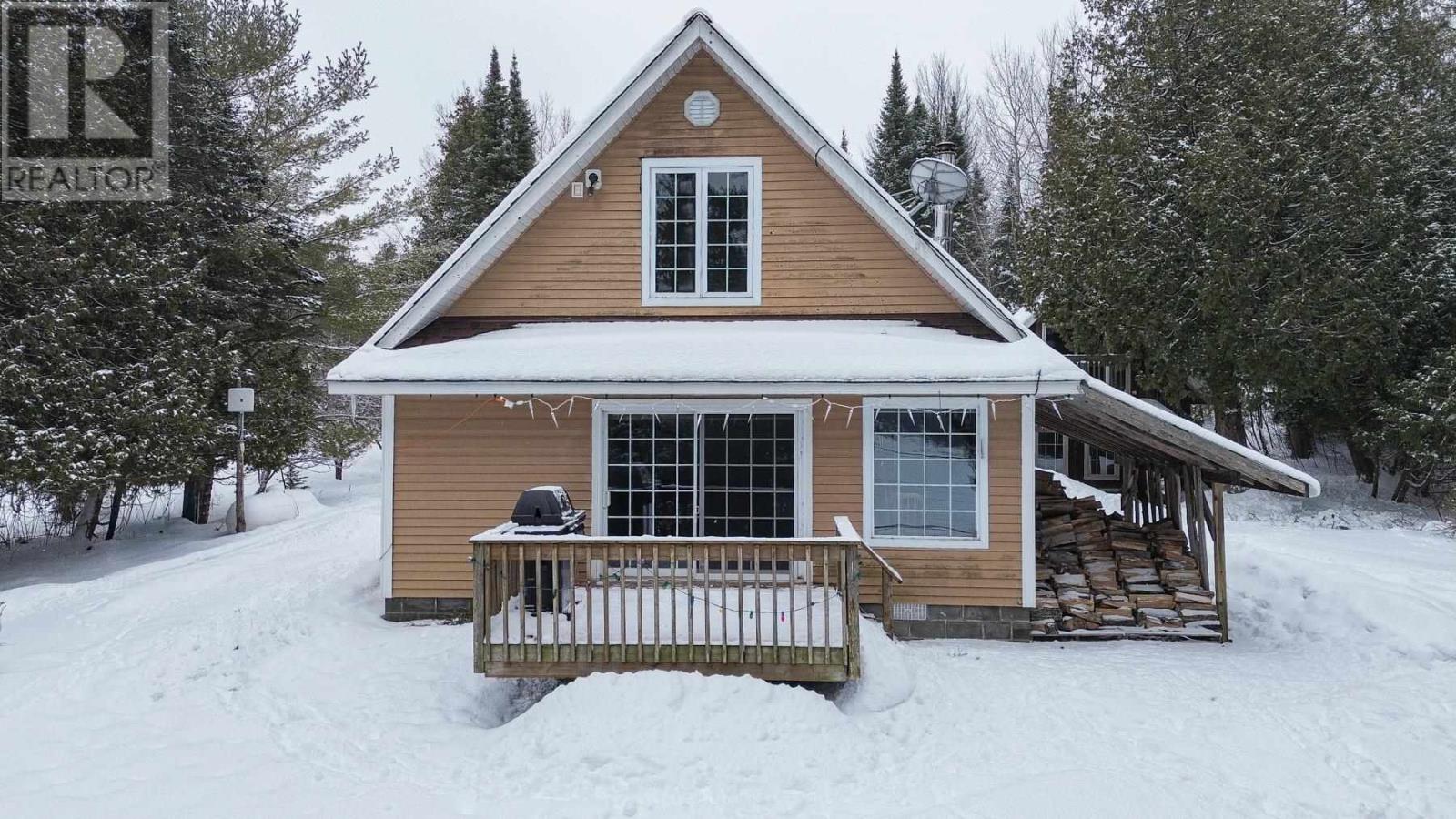 2707 V Line Rd, Richards Landing, Ontario  P0R 1J0 - Photo 3 - SM260100